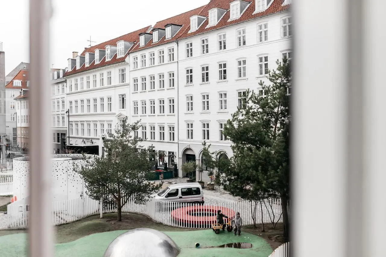 Large 4 Bedroom With Balcony & Bathtub In Cph City Copenaghen Appartamento
